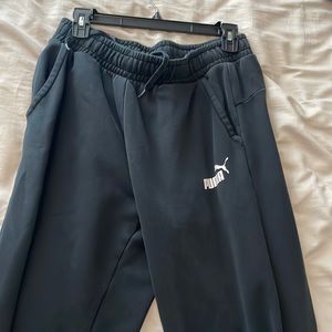 Baggy puma sweatpants
